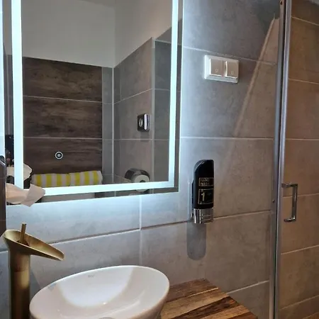 Paidion برونلاغ