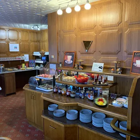 Отель Paidion 3*